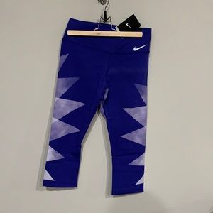Nike Women’s Crop